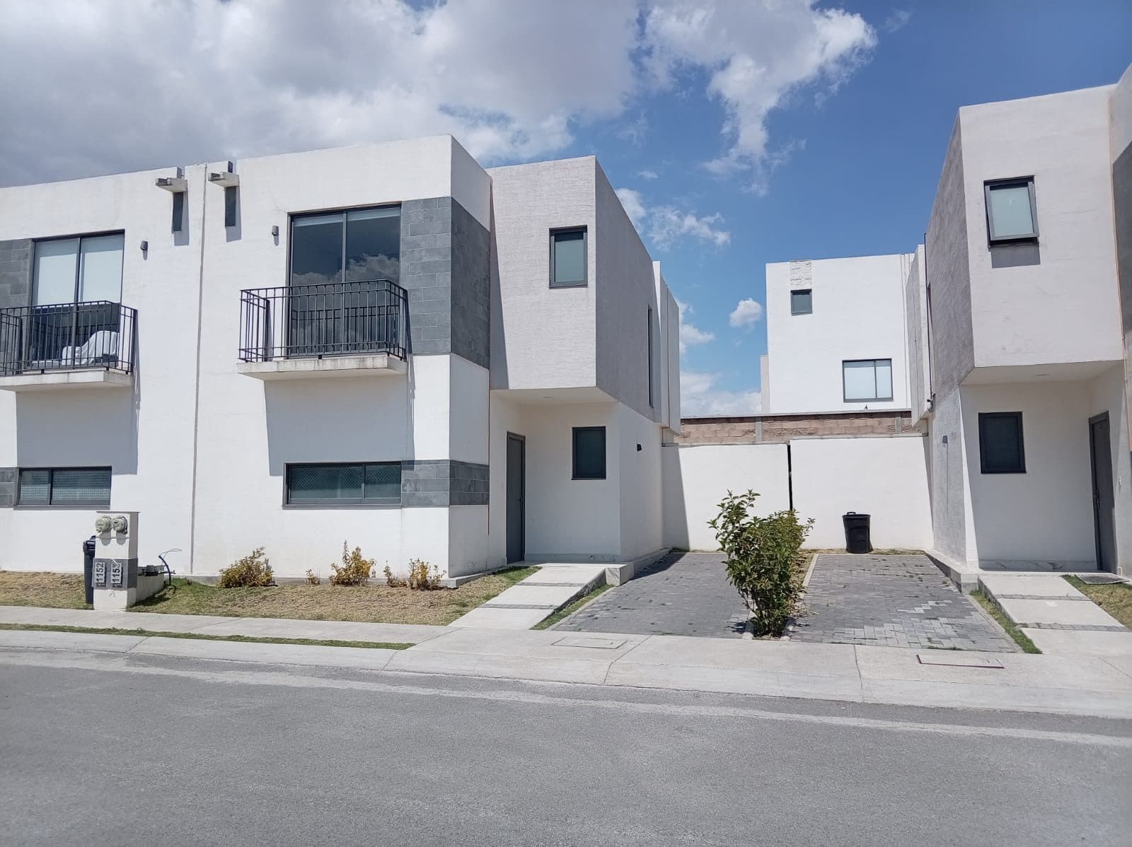 Casa con Jardín en Villas del Campo Calimaya